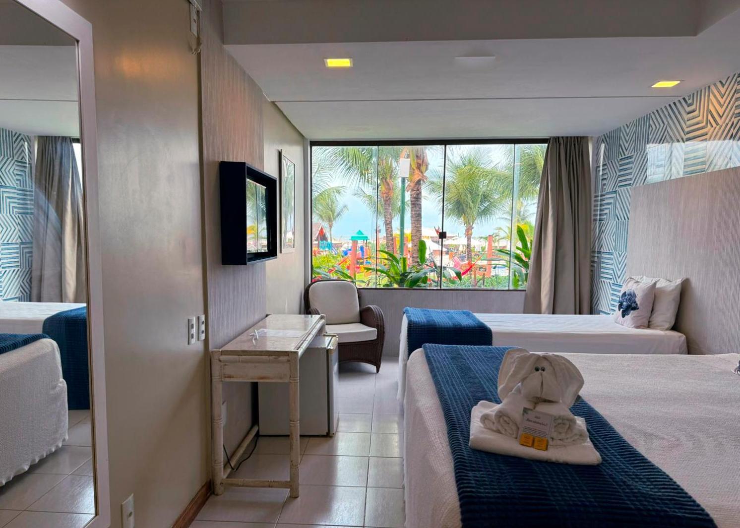 Deluxe Room,1678636312:JPEG